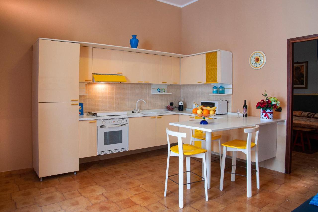 Casa Liberta Lägenhet Castellammare del Golfo Exteriör bild