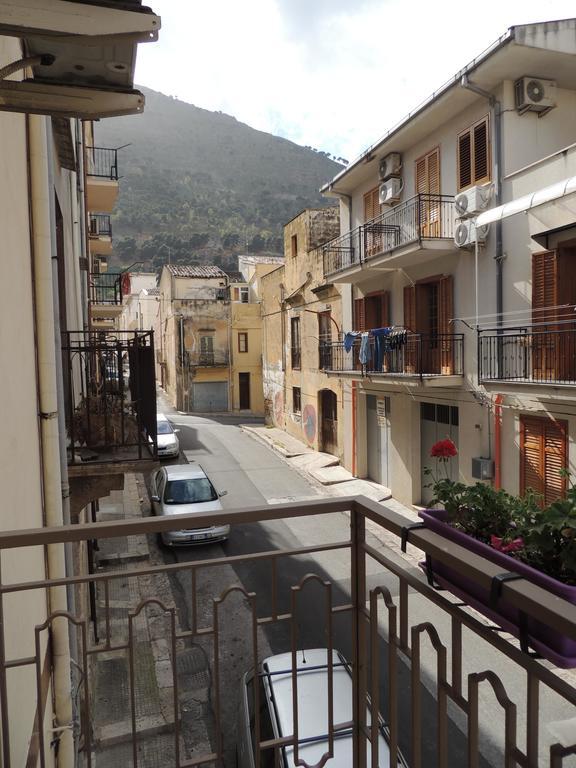 Casa Liberta Lägenhet Castellammare del Golfo Rum bild